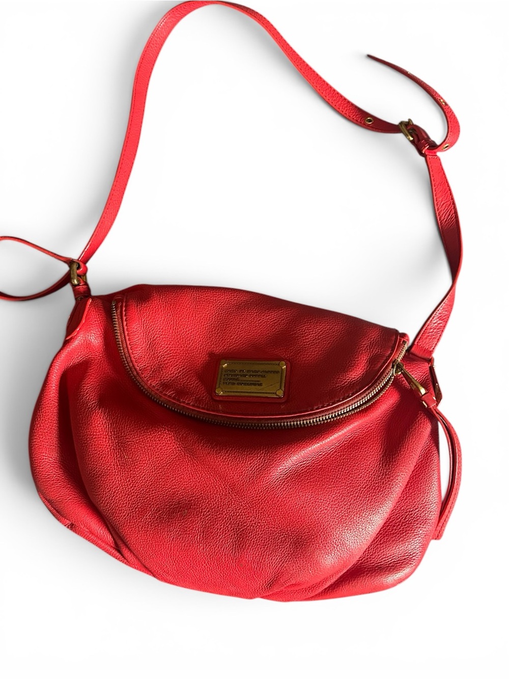 Marc Jacobs Red Pebbled Leather Shoulder Bag with Gold Plaque